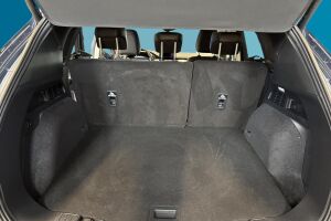 Ford Kuga esikatselu 12