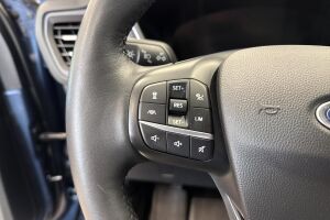 Ford Kuga esikatselu 18