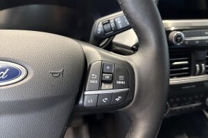 Ford Kuga esikatselu 19