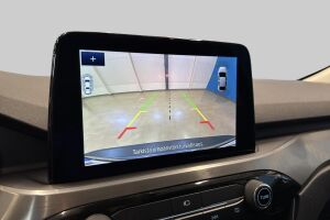 Ford Kuga esikatselu 23