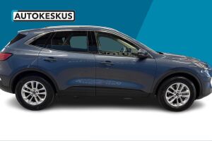 Ford Kuga esikatselu 4