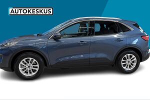 Ford Kuga esikatselu 8