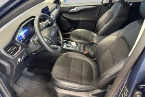 Ford Kuga esikatselu 9