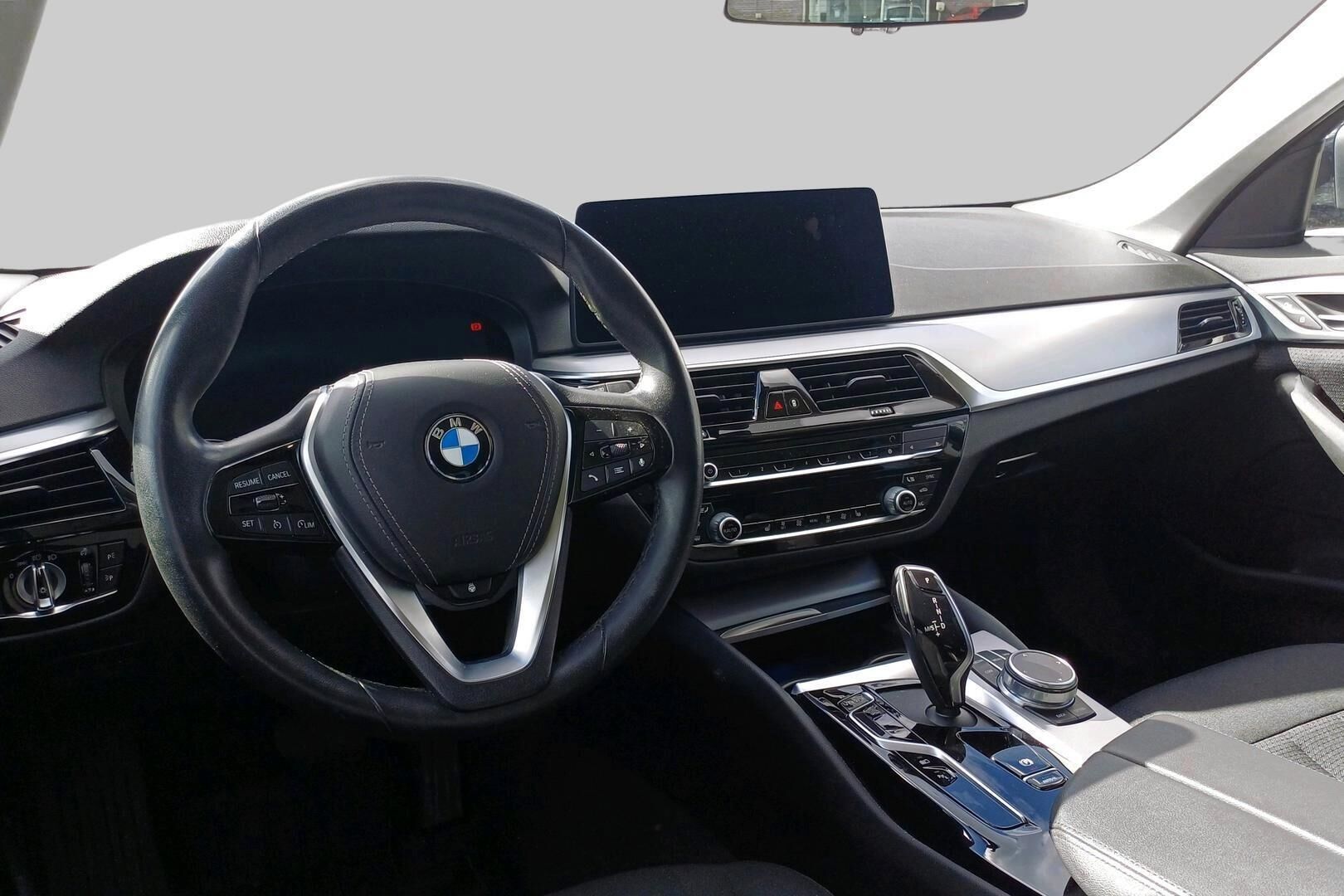 BMW 5-sarja iso kuva 1