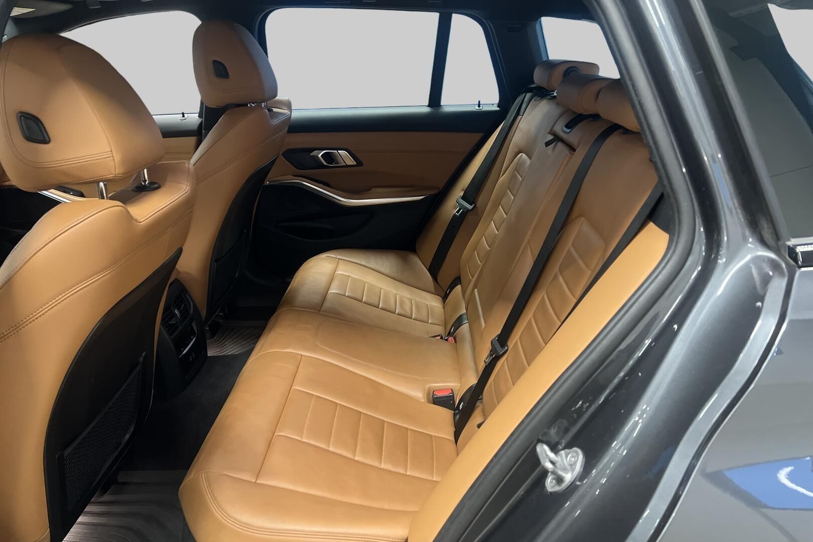 BMW 3-sarja iso kuva 10