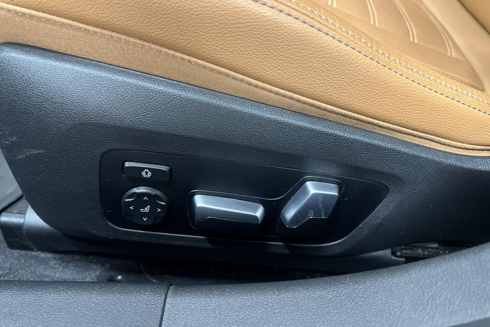 BMW 3-sarja iso kuva 18