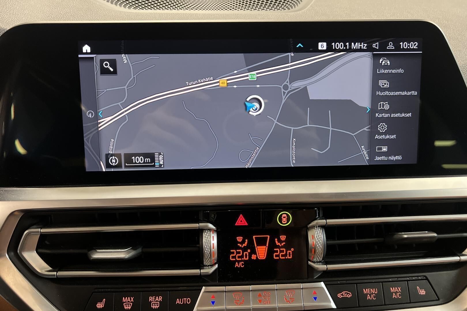 BMW 3-sarja iso kuva 24