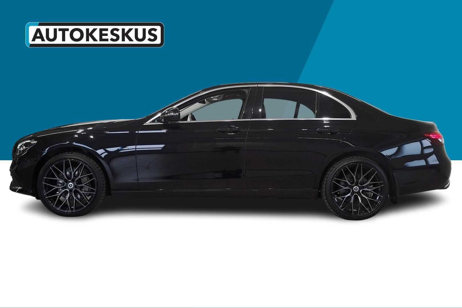 Mercedes-Benz E iso kuva 3