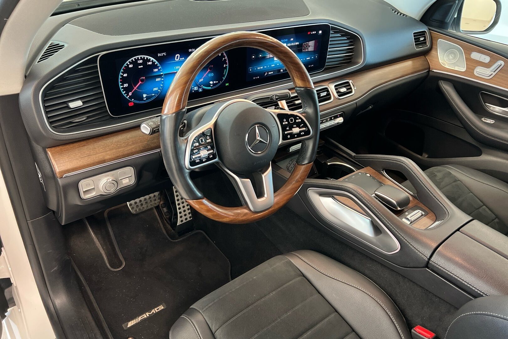 Mercedes-Benz GLE iso kuva 6