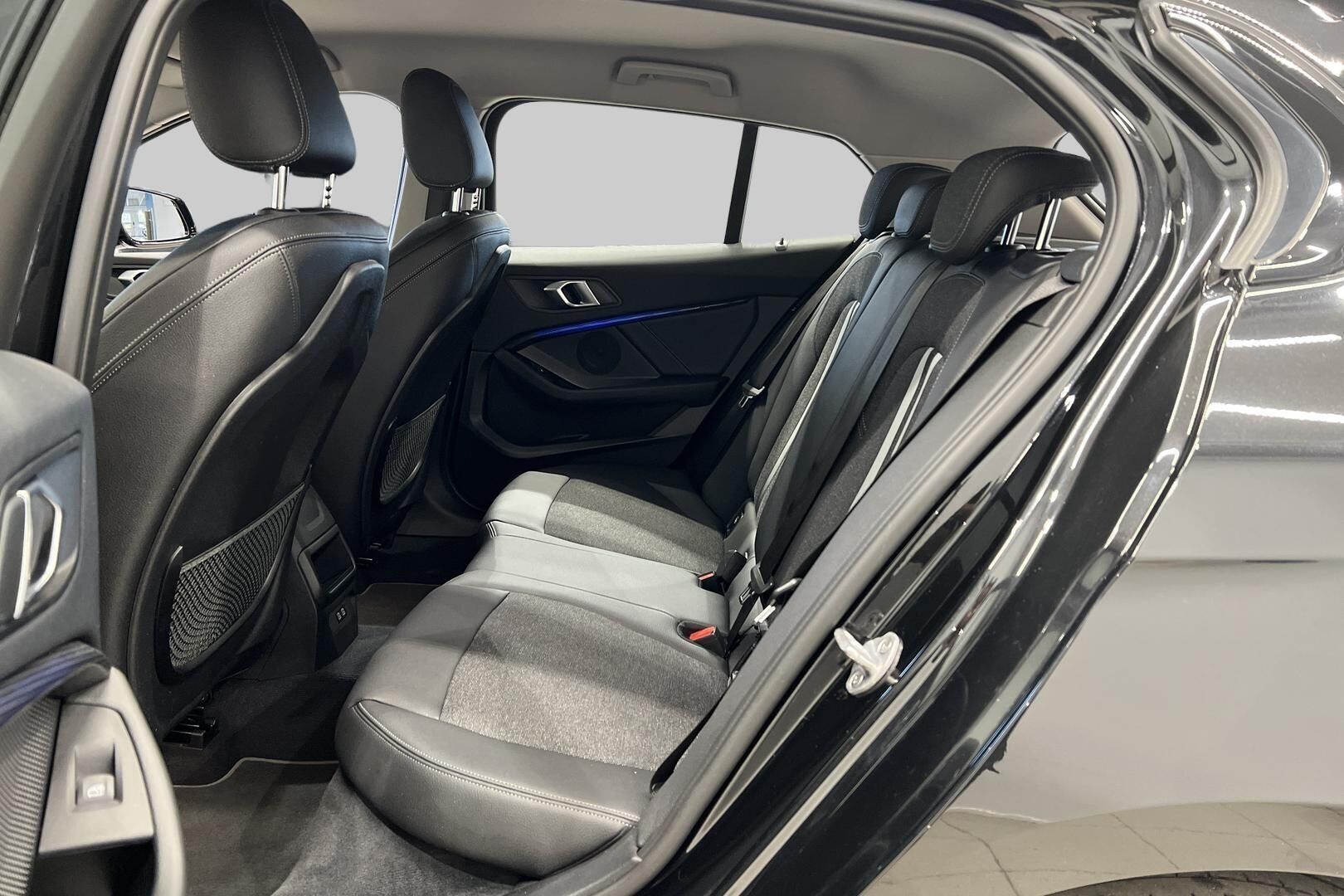BMW 1-SARJA iso kuva 10