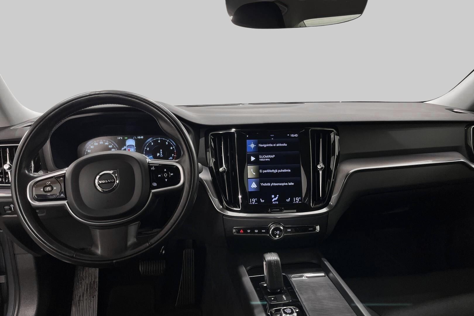 Volvo S60 iso kuva 11