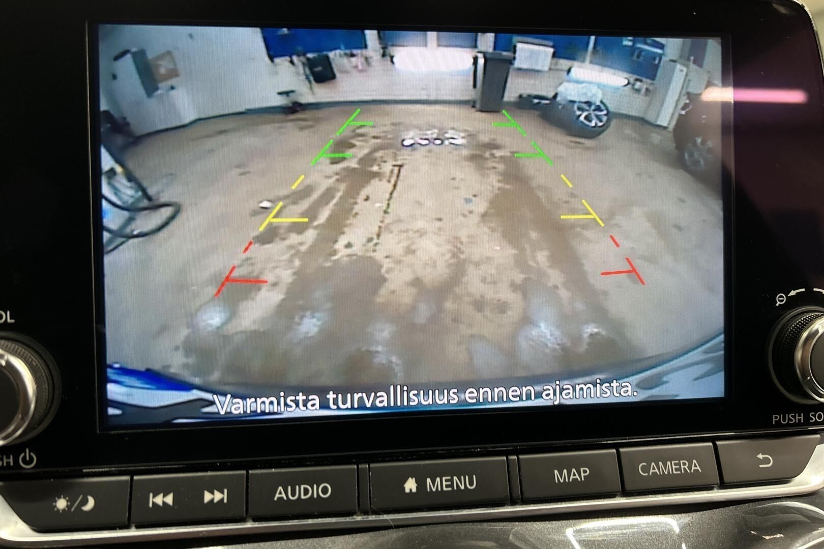 Nissan Juke iso kuva 16