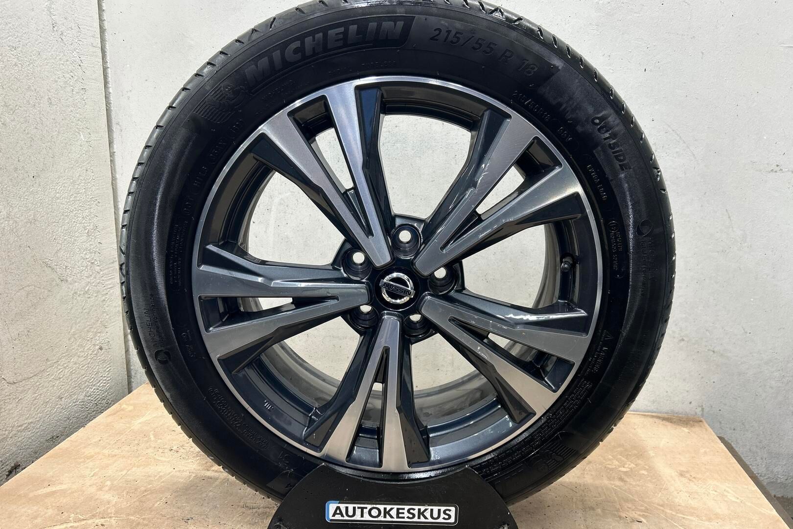 Nissan Qashqai iso kuva 11