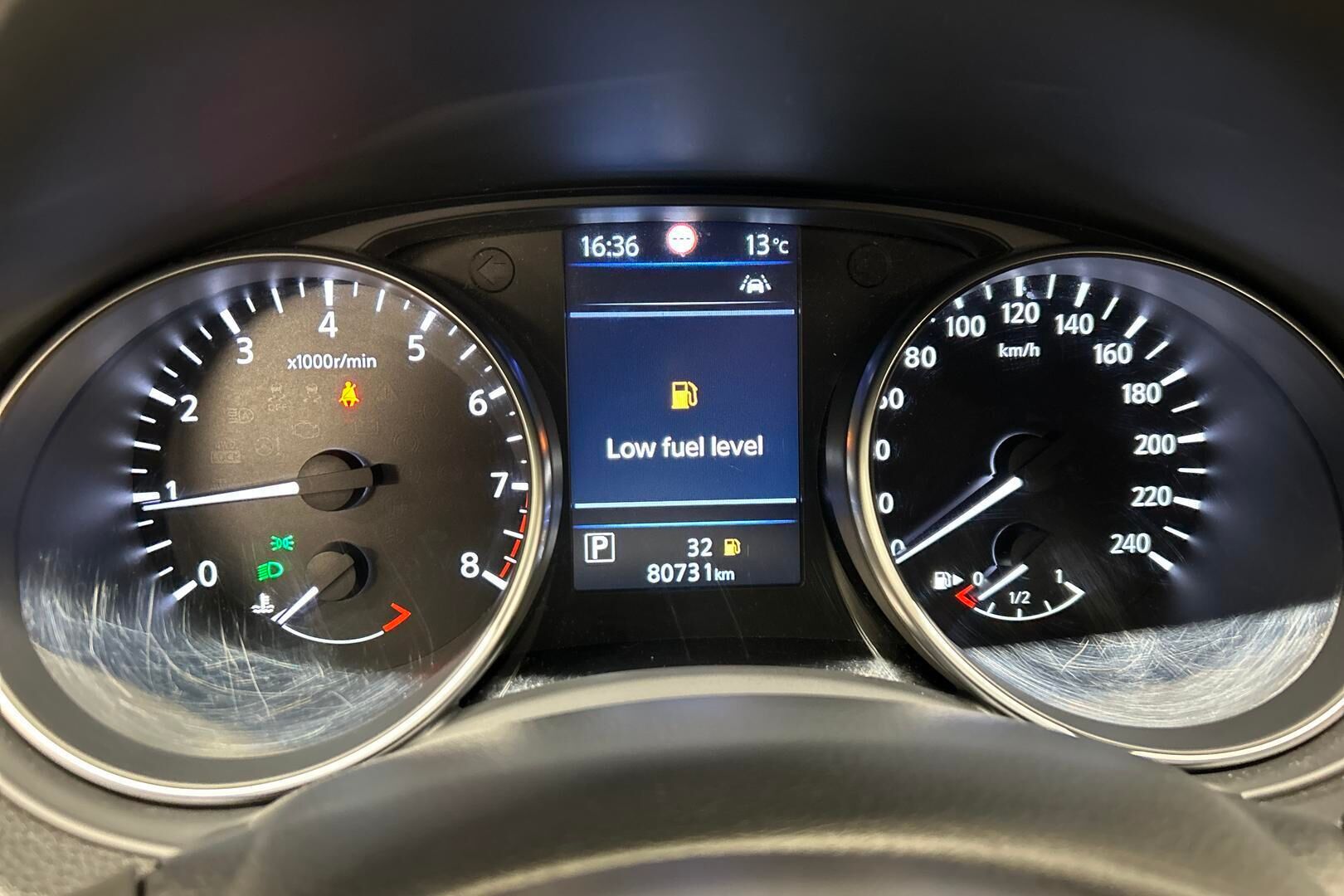 Nissan Qashqai iso kuva 12