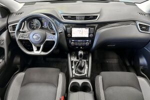 Nissan Qashqai esikatselu 10