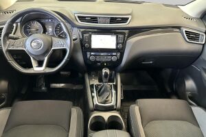 Nissan Qashqai esikatselu 11