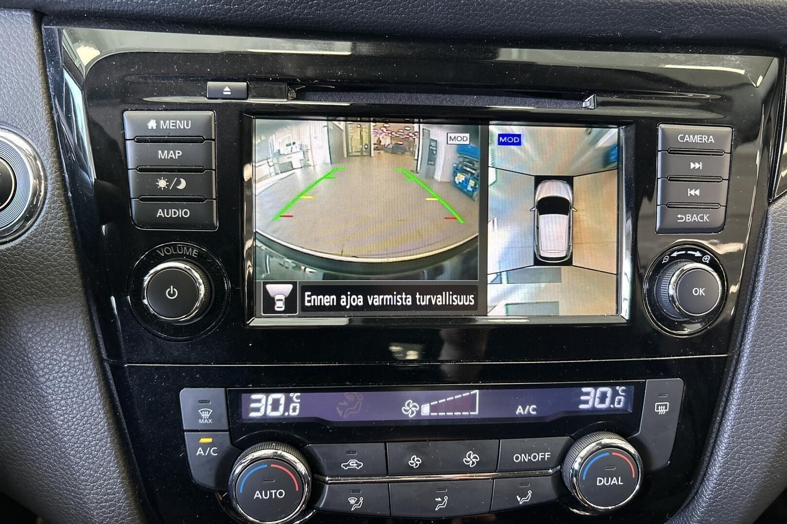 Nissan Qashqai iso kuva 18