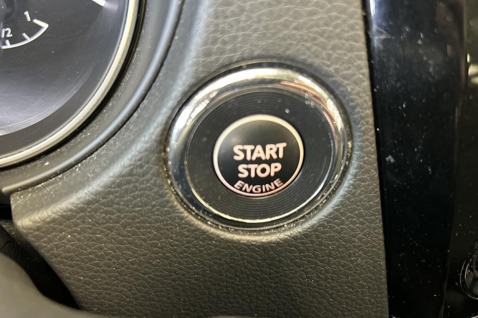 Nissan Qashqai iso kuva 22