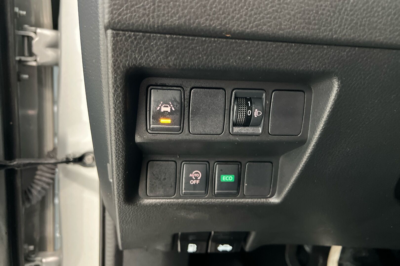 Nissan Qashqai iso kuva 16
