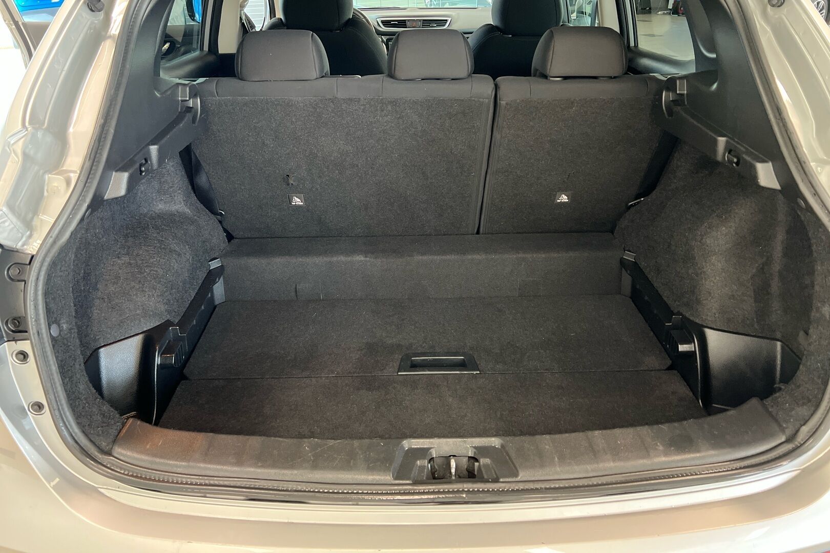 Nissan Qashqai iso kuva 9
