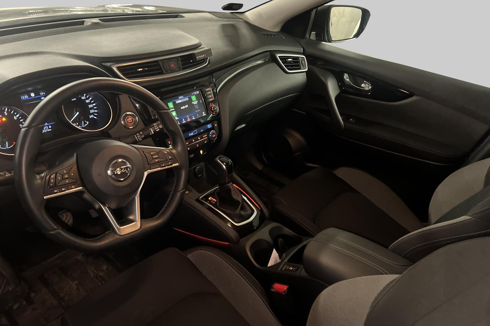 Nissan Qashqai iso kuva 2