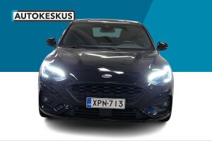 Ford Focus esikatselu 2