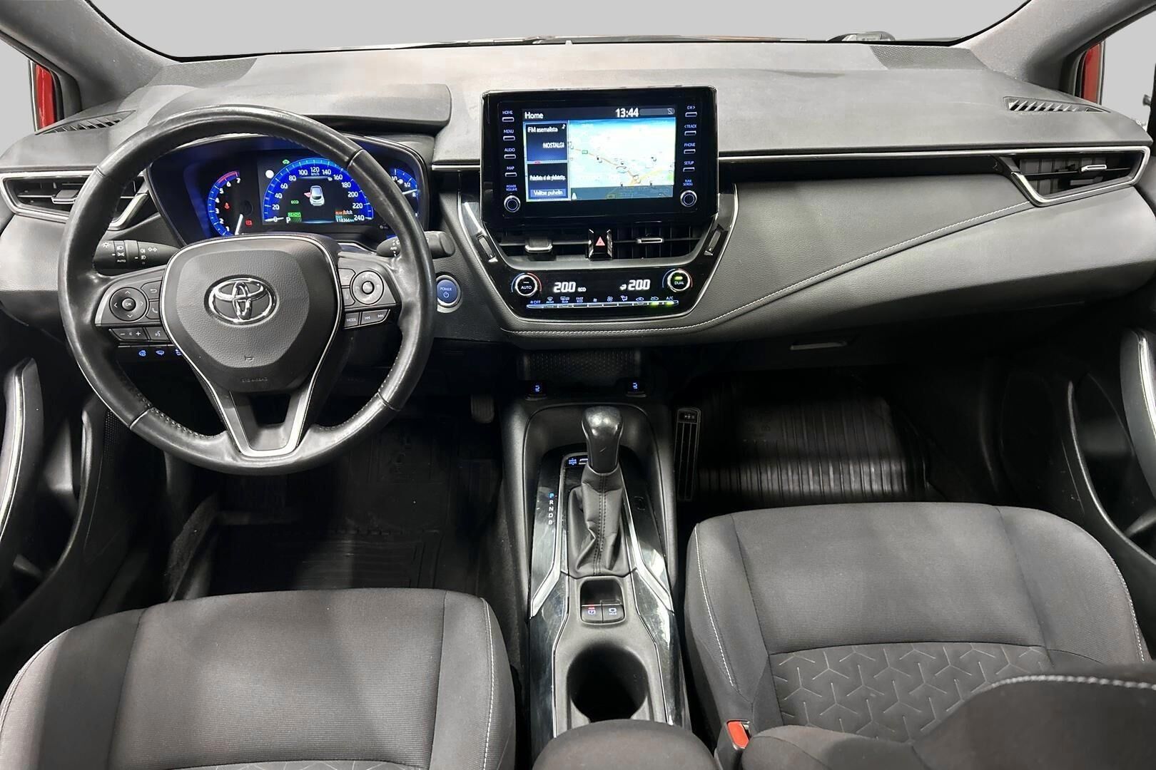 Toyota Corolla iso kuva 11