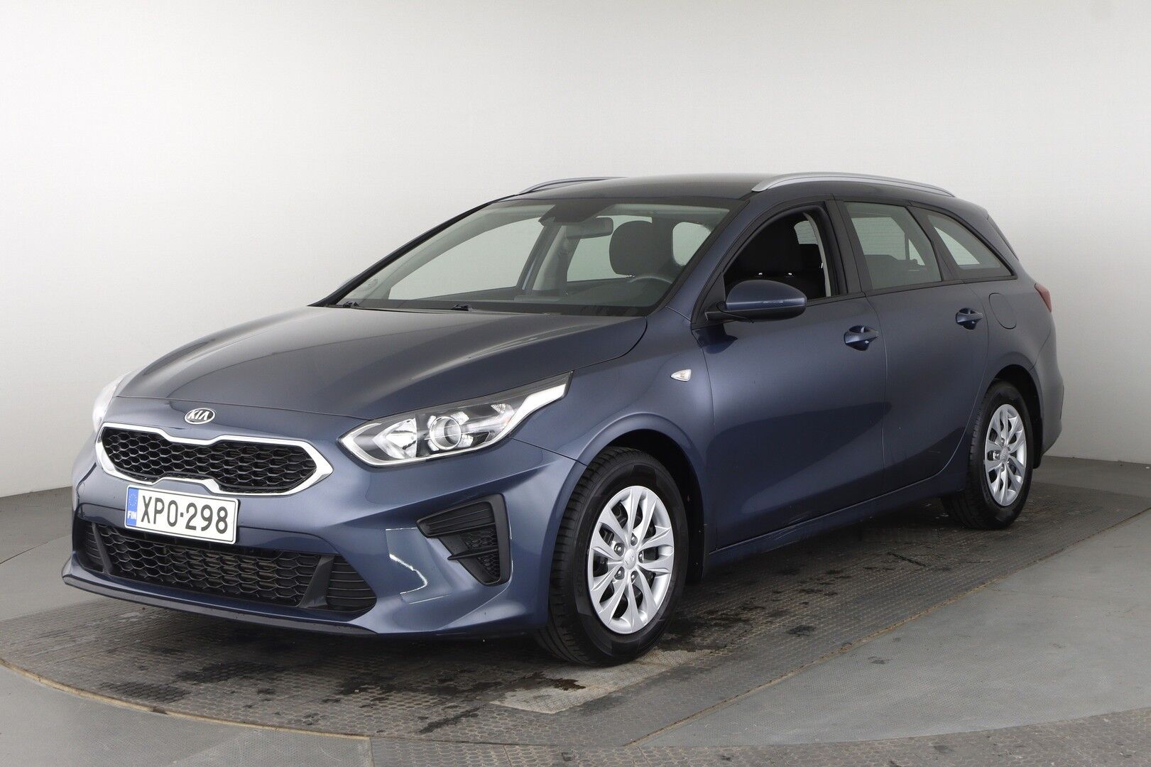 Kia Ceed iso kuva 0