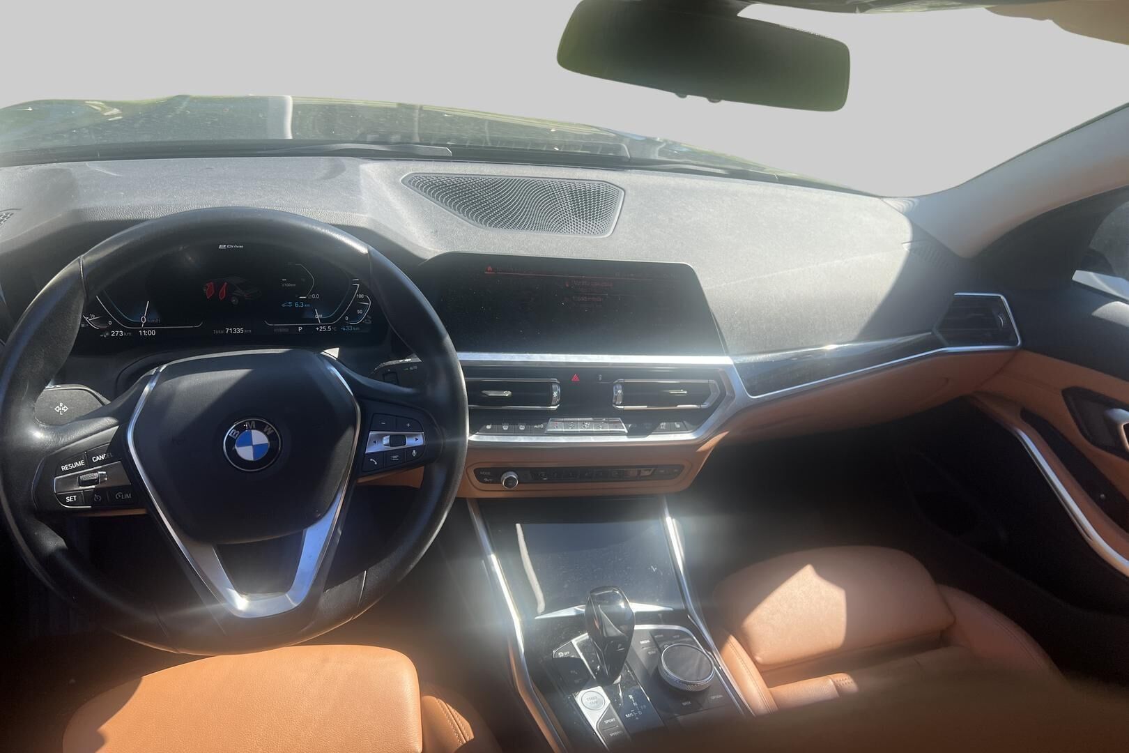 BMW 3-SARJA iso kuva 0