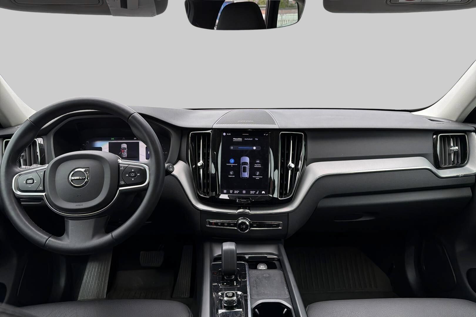 Volvo XC60 iso kuva 2