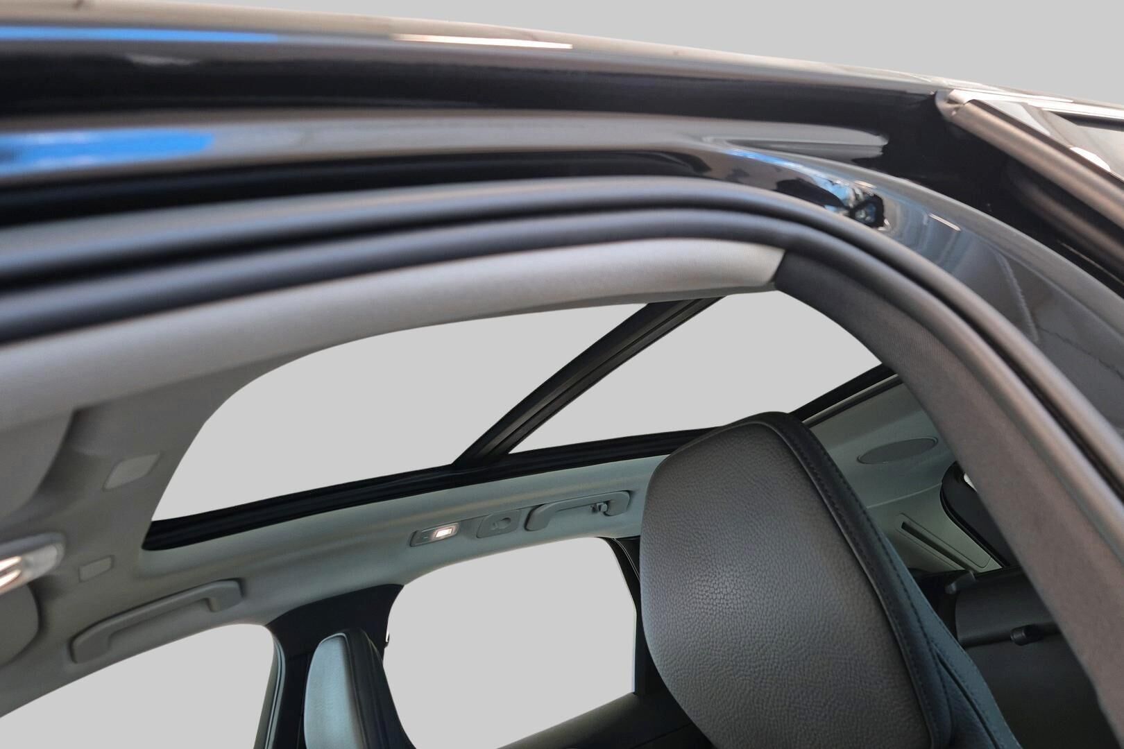 Volvo XC60 iso kuva 19