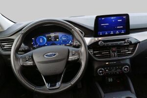 Ford Kuga esikatselu 2