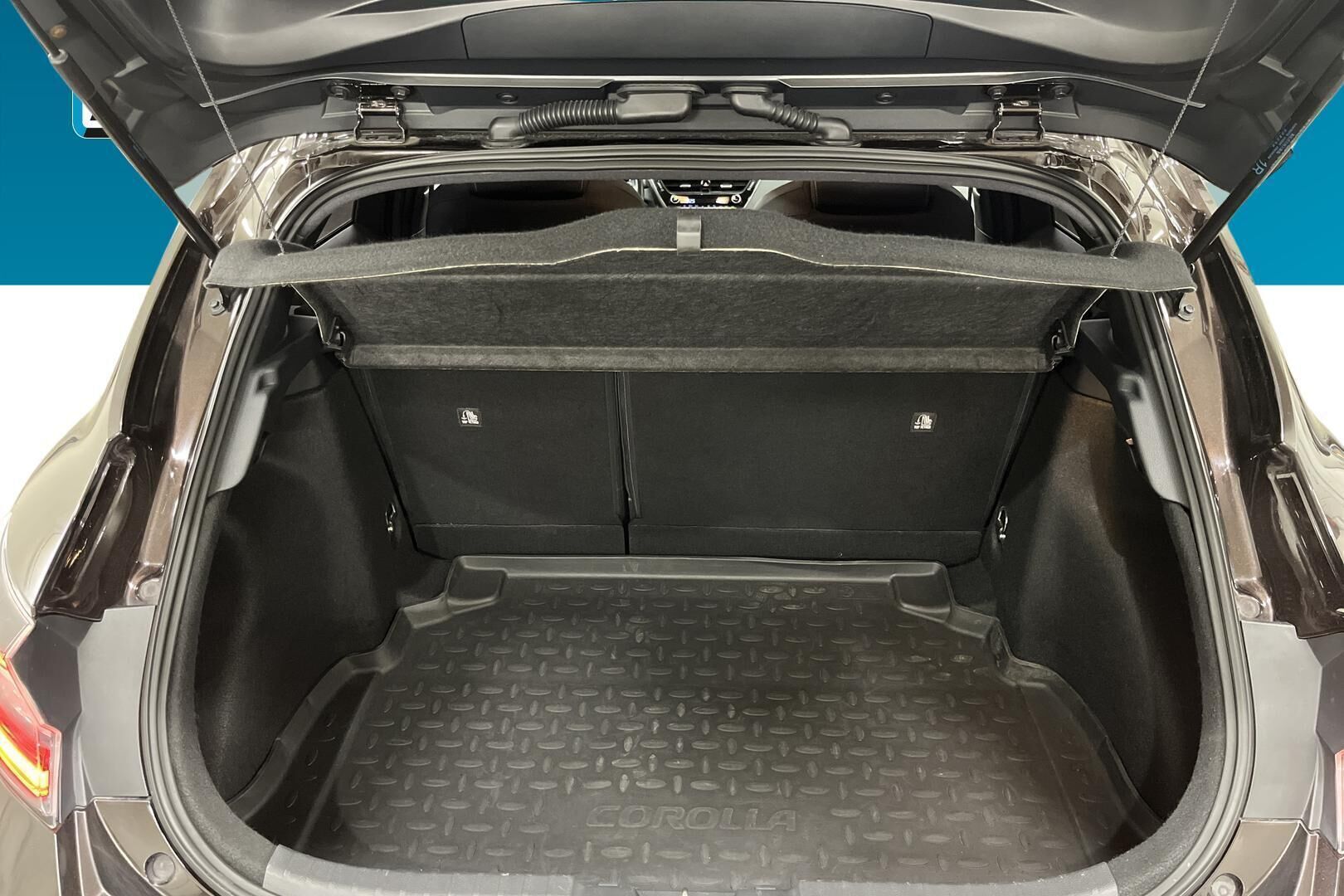 Toyota Corolla iso kuva 11