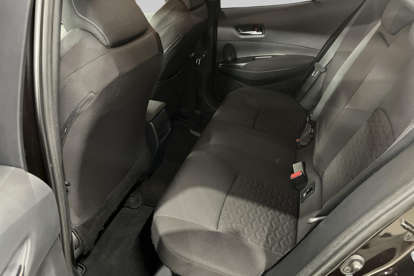 Toyota Corolla iso kuva 9