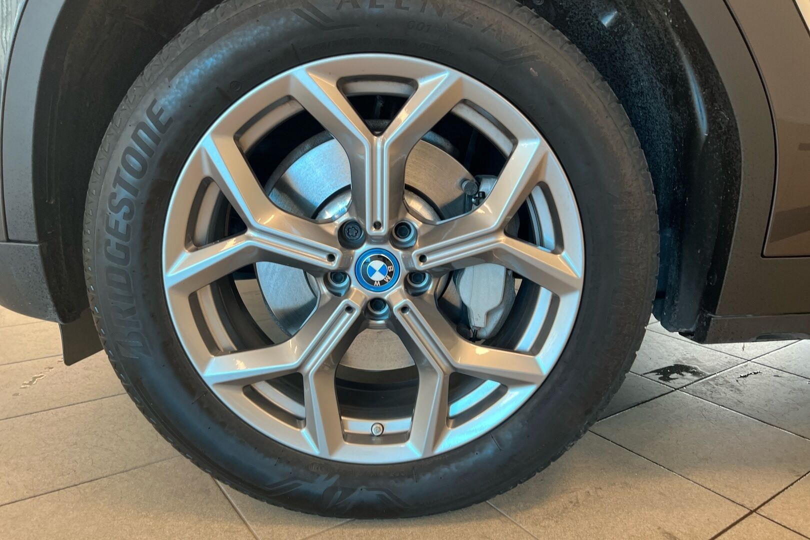 BMW X3 iso kuva 10