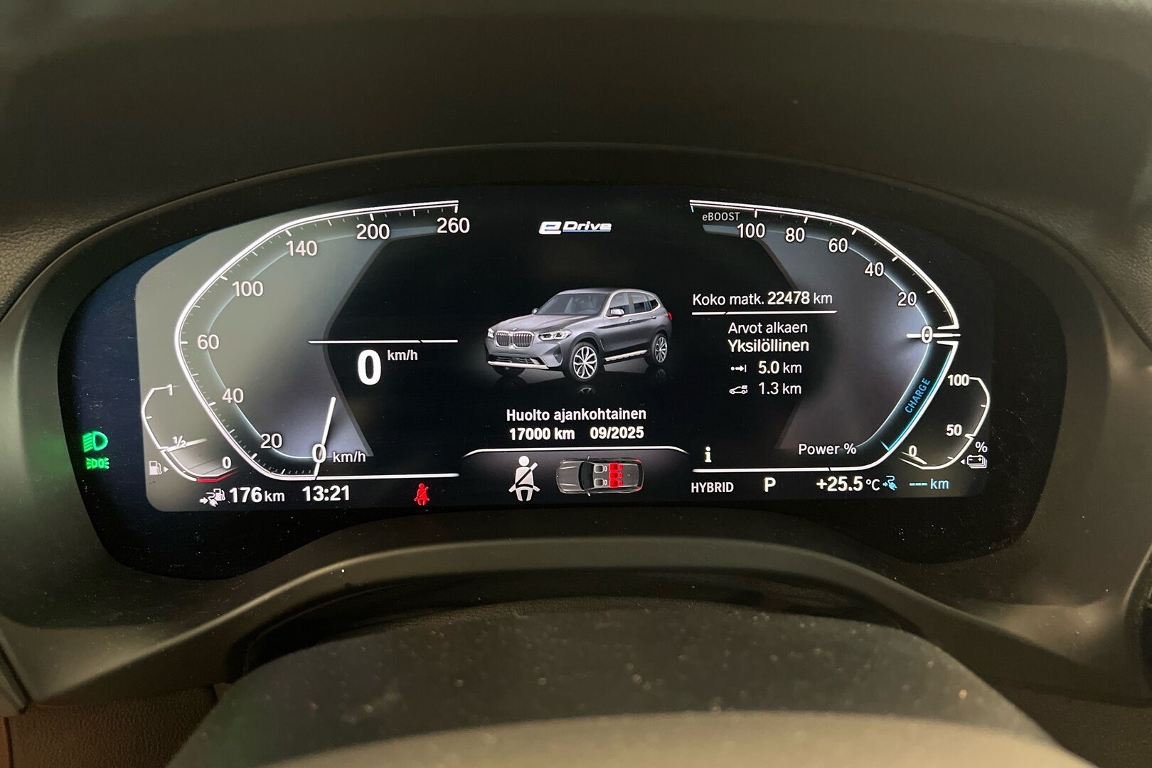 BMW X3 iso kuva 11