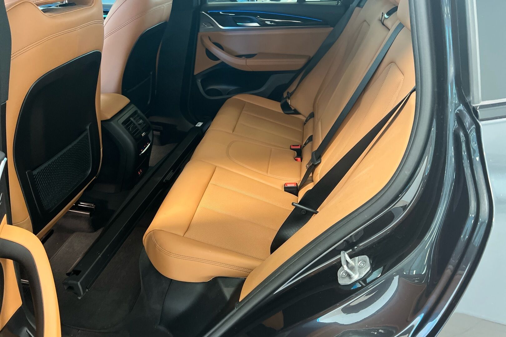 BMW X3 iso kuva 8