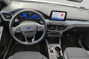 Ford Focus esikatselu 2