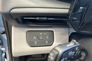 Ford Explorer esikatselu 15