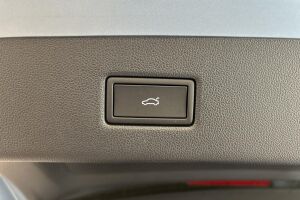 Ford Explorer esikatselu 20