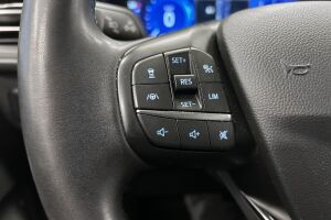 Ford Kuga esikatselu 6