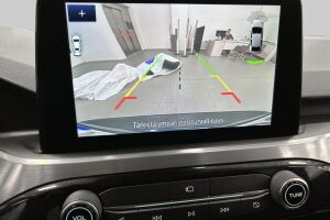 Ford Kuga esikatselu 18