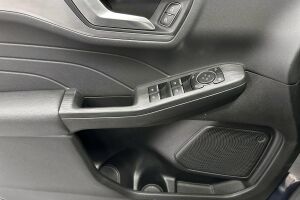 Ford Kuga esikatselu 19