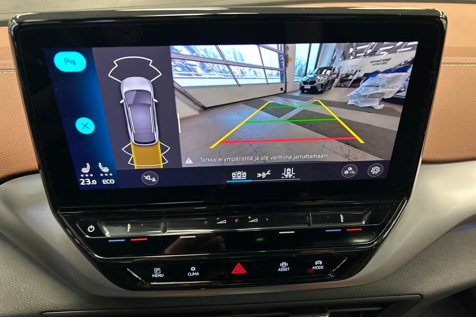 Volkswagen ID.4 iso kuva 15