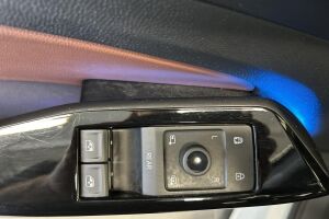 Volkswagen ID.4 esikatselu 19