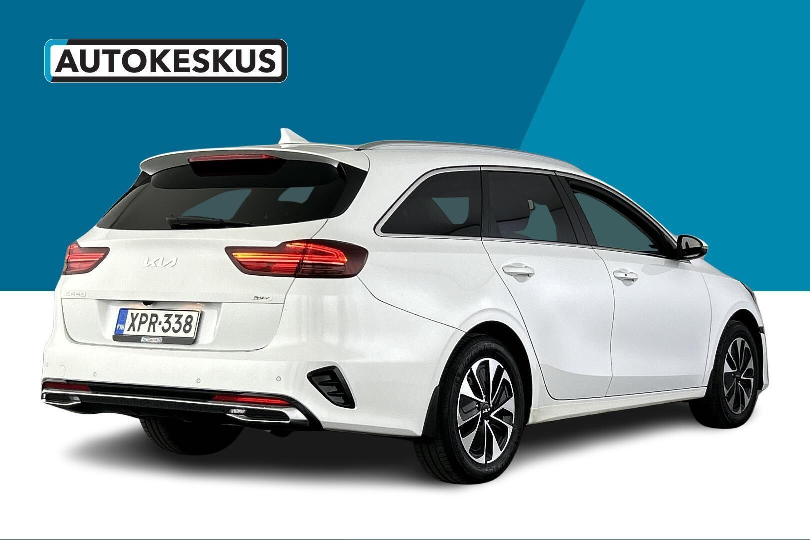Kia Ceed iso kuva 4