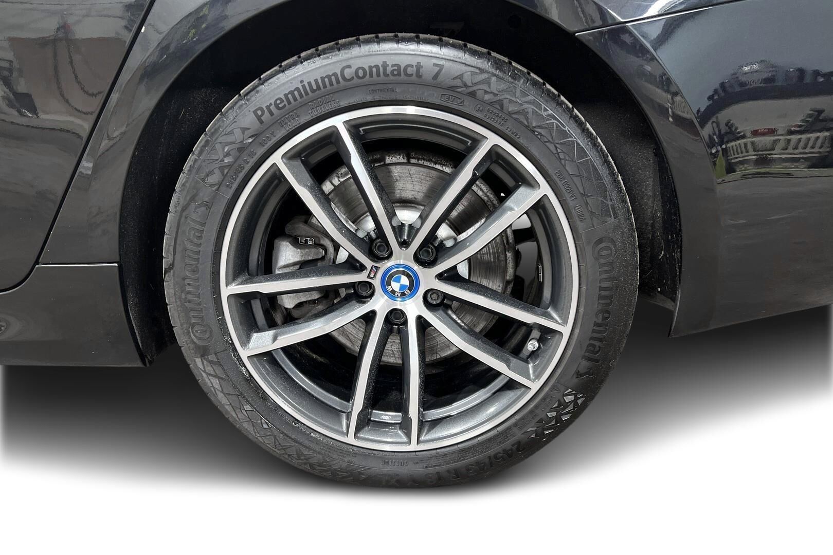 BMW 5-SARJA iso kuva 12