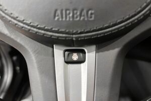 BMW 5-SARJA esikatselu 17