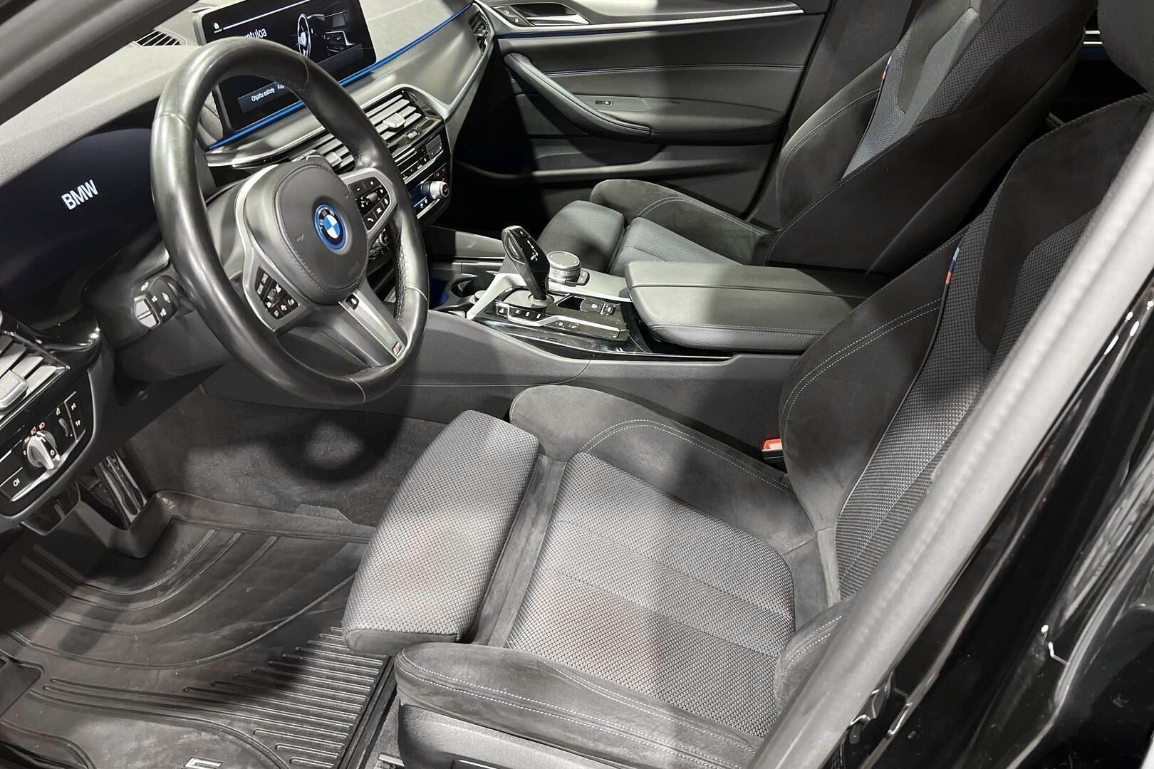 BMW 5-SARJA iso kuva 8