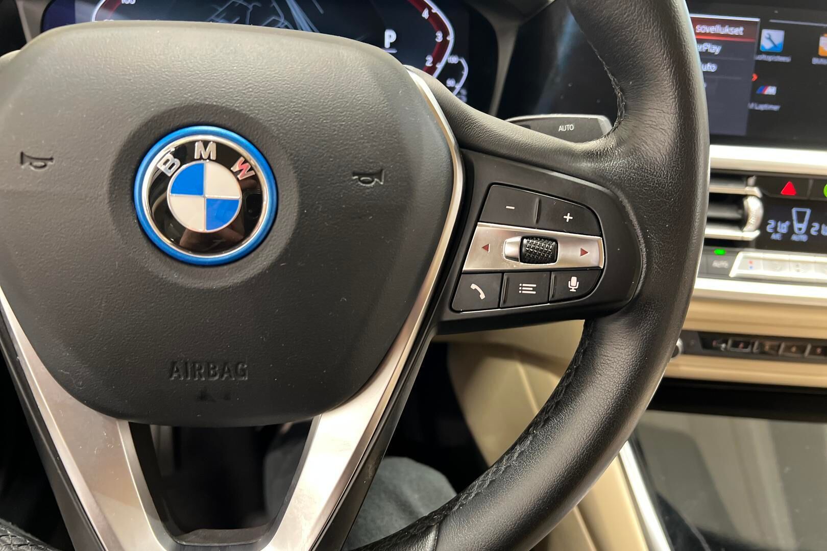 BMW 3-SARJA iso kuva 22